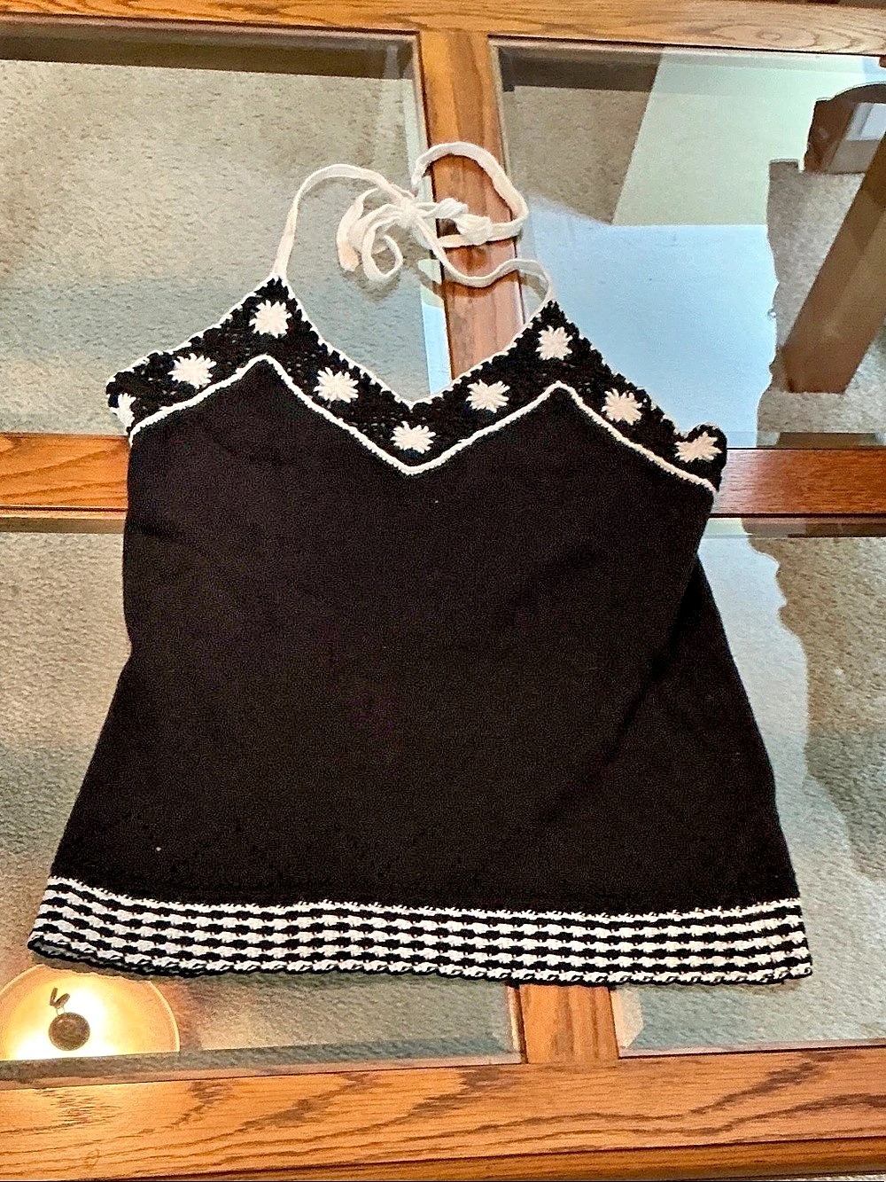 Ann Taylor LOFT Floral Halter sweater top in Black & White Size Small Like New